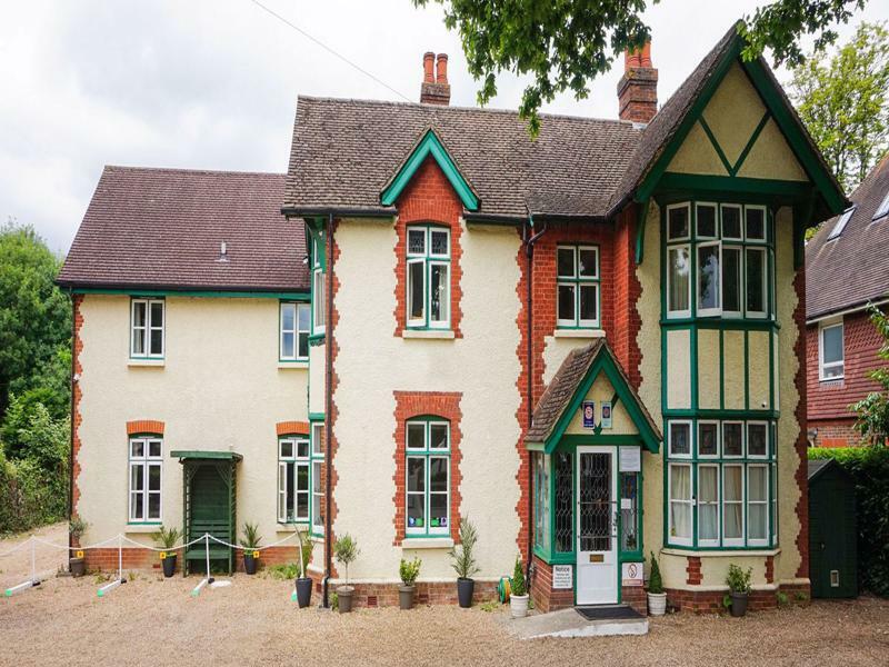 Affittacamere Verde Gatwick 4*